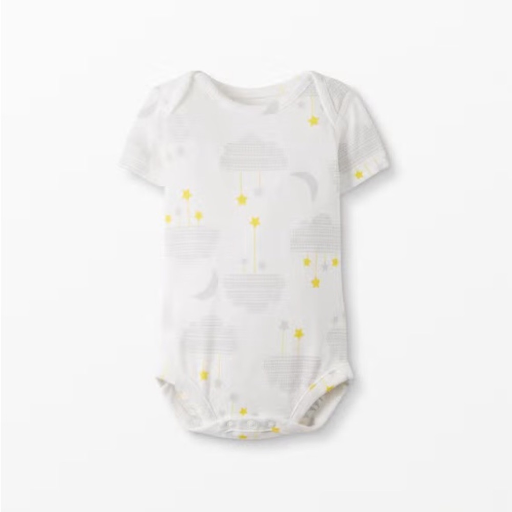 Hanna Andersson Adorable White and Gray Cloud Onesie with Yellow Stars 0-3M